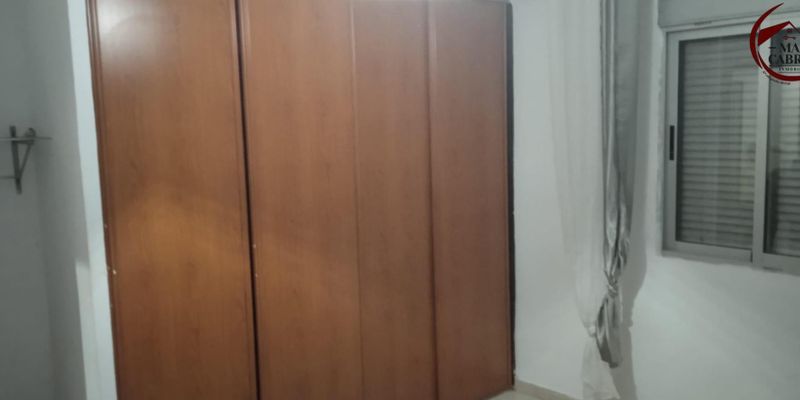 Dormitori de Pis en venda en Oliva amb Terrassa i Moblat