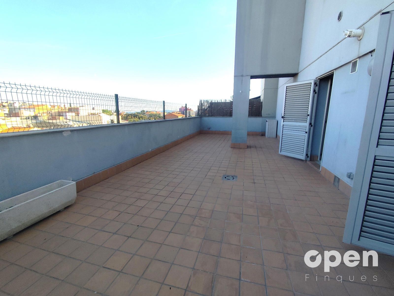 Terrace of Attic for sale in Terrassa  with Air Conditioner, Heating and Terrace