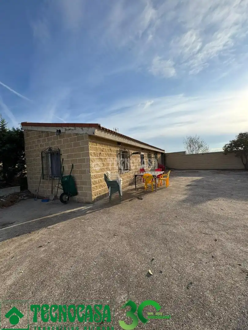 Casa o chalet en venta en Albarreal de Tajo con Piscina