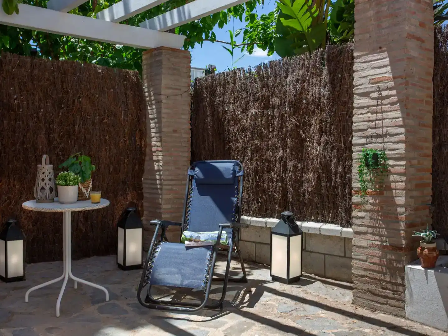 Terrassa de Casa o xalet en venda en Manilva amb Aire condicionat, Piscina i Balcó