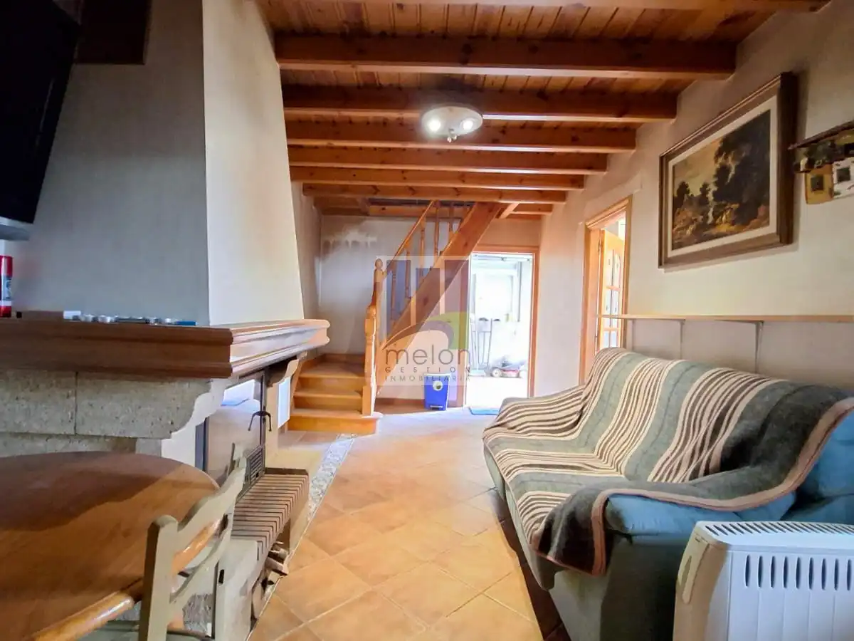 Living room of Houses for sale in Ibeas de Juarros  with Storage room