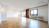 Living room of Flat to rent in  Madrid Capital  with Air Conditioner and Terrace