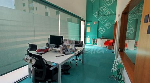 Local comercial de 120 m cerca de la plaza Santa AnnaLocal comercial de 120 m construidos, situado en Mataró, a tan solo 5 minutos, imatge 3