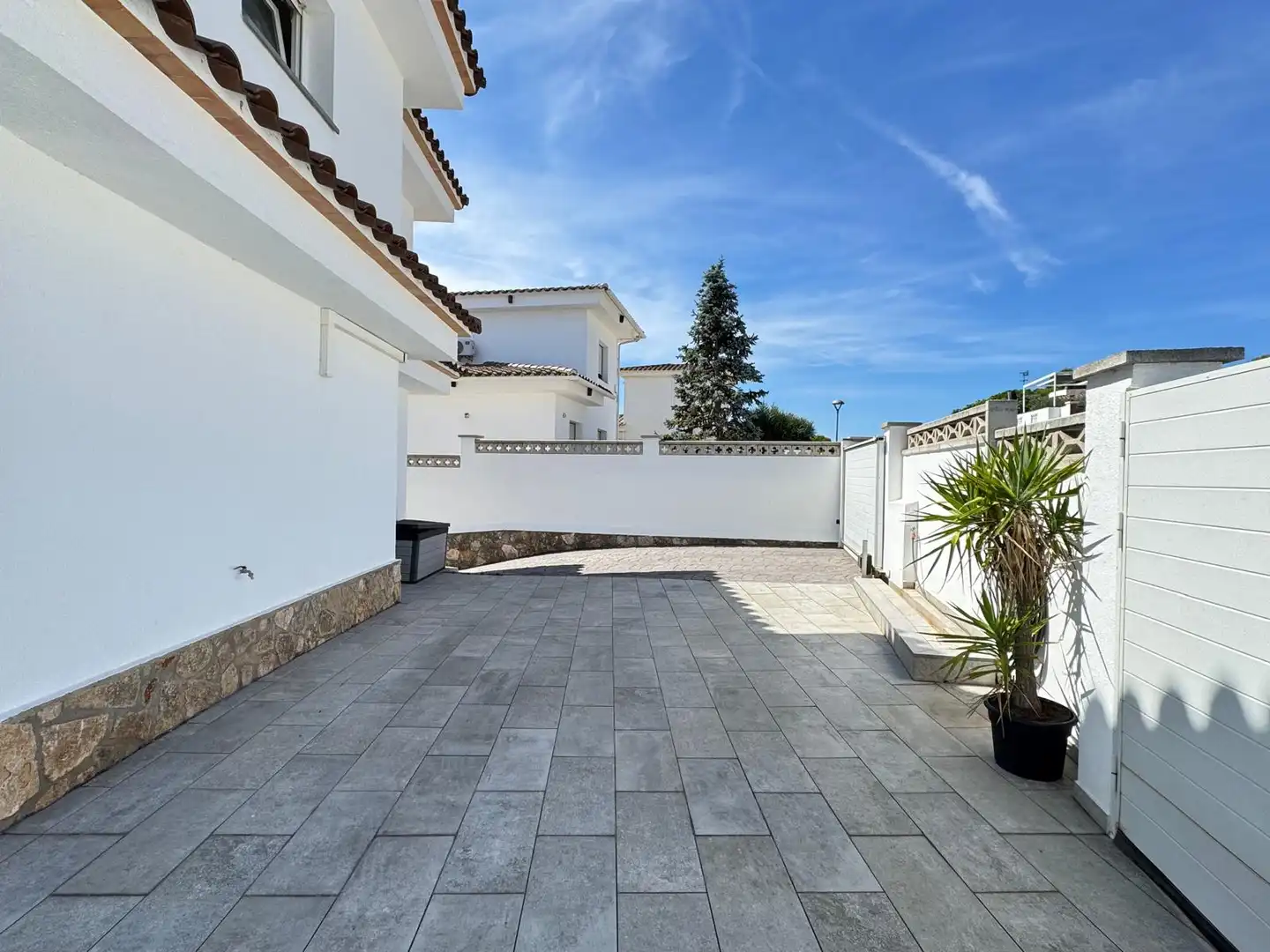 Terraza de Casa o chalet en venta en L'Escala con Aire acondicionado, Calefacción y Jardín privado