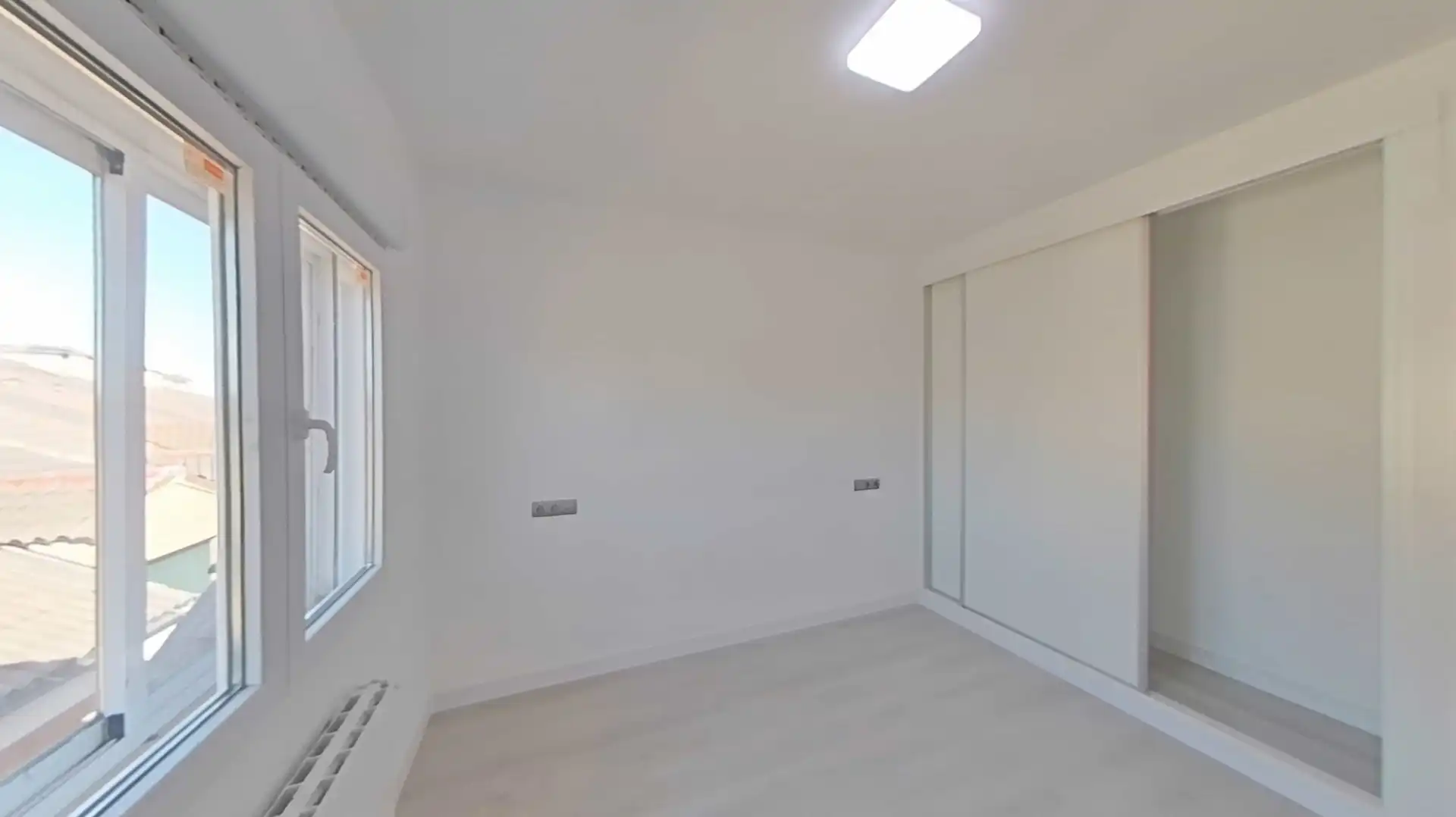 Bedroom of Flat for sale in Yeles  with Heating, Parquet flooring and Terrace