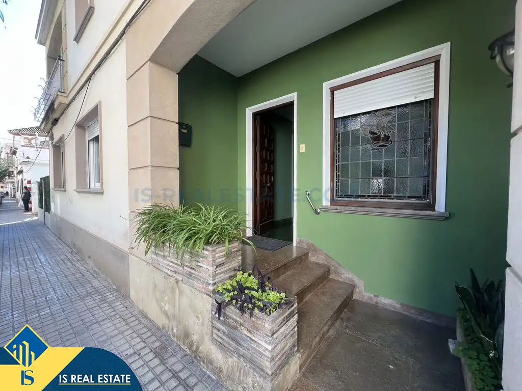 Exterior view of Houses for sale in El Puerto