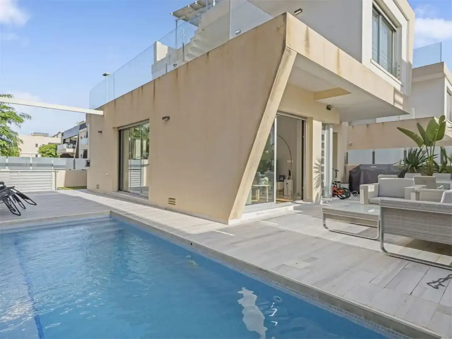 Piscina de Casa o chalet de alquiler en Pilar de la Horadada con Aire acondicionado, Jardín privado y Piscina
