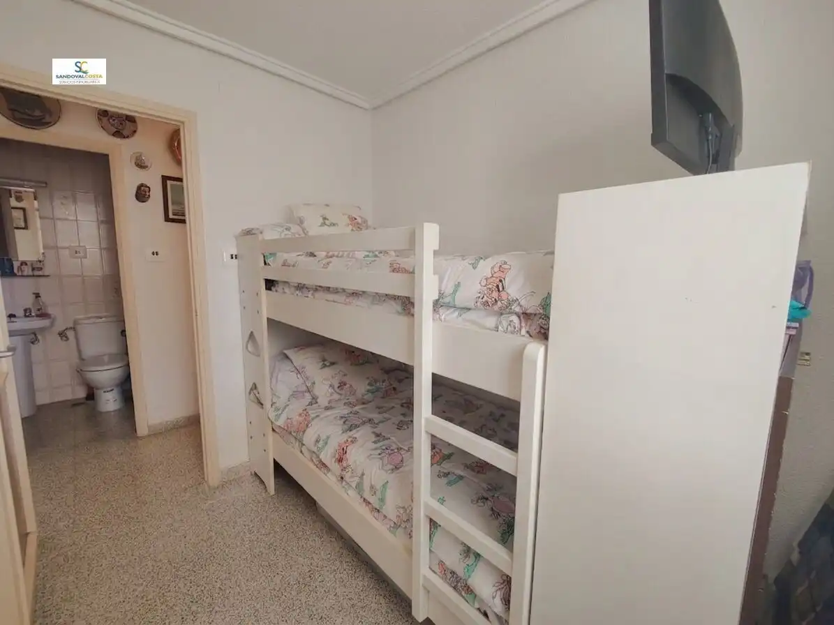 Schlafzimmer von Wohnung zum Verkauf in Alicante / Alacant