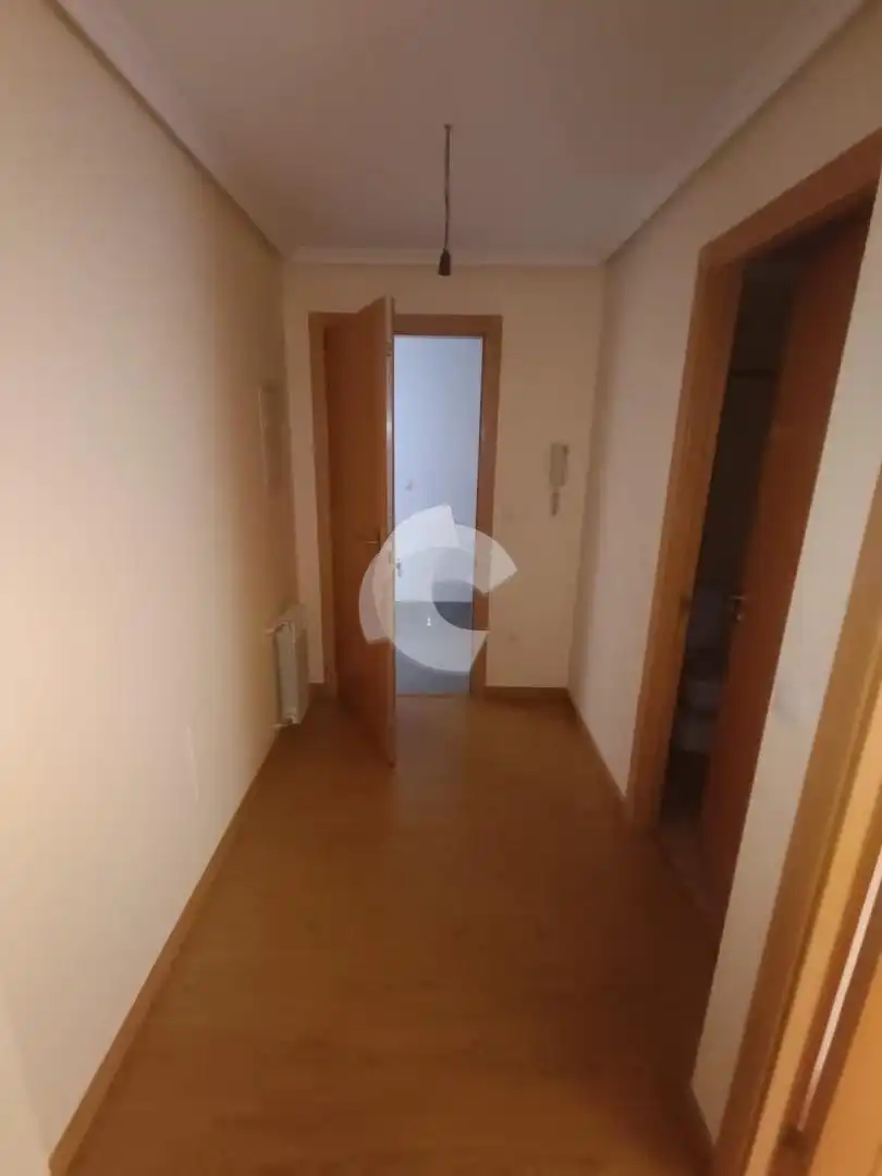 Dachboden zum Verkauf in Ourense Capital  mit Heizung und Abstellraum