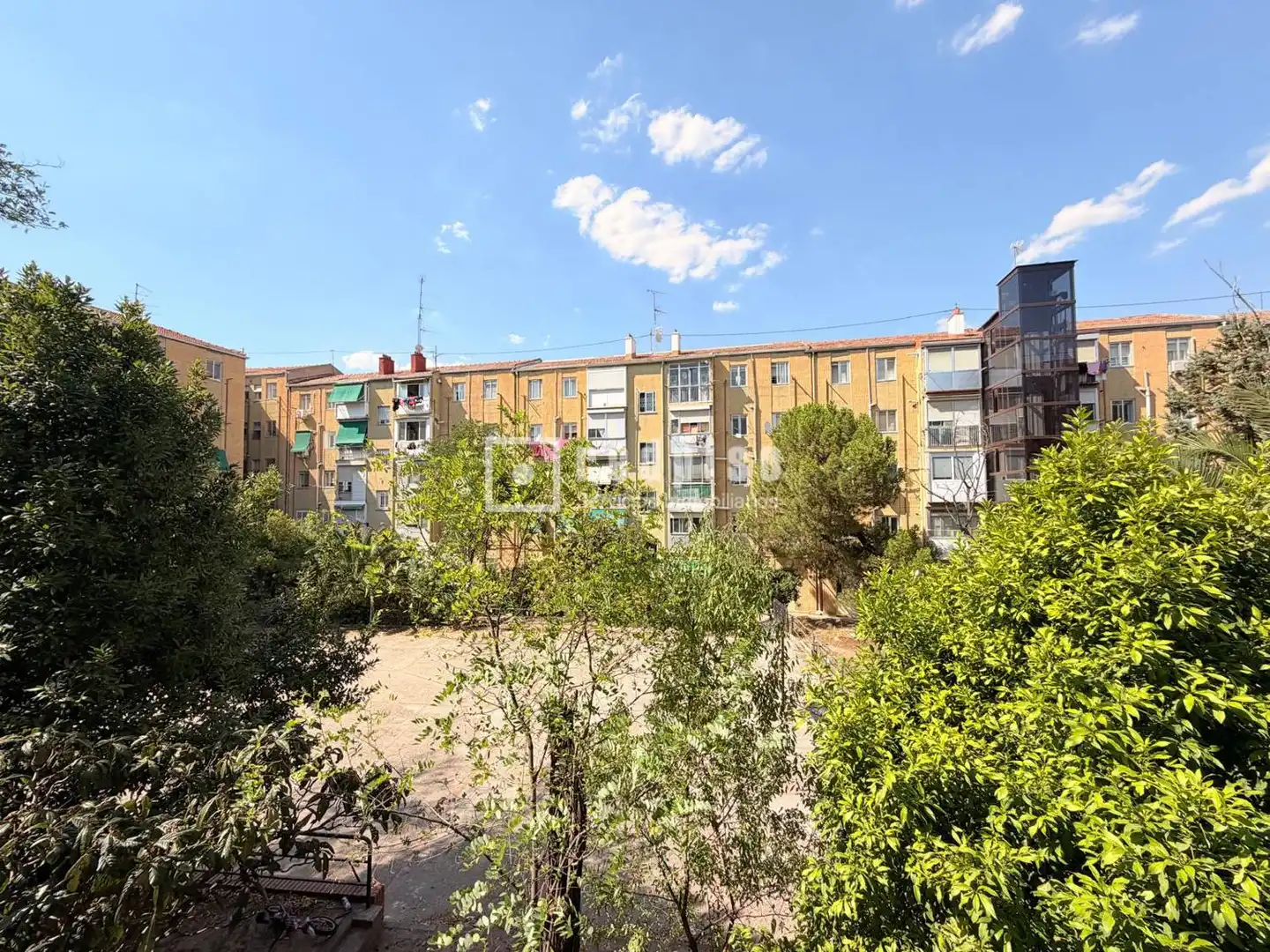 Vista exterior de Piso en venta en Madrid con Aire acondicionado, Calefacción y Terraza