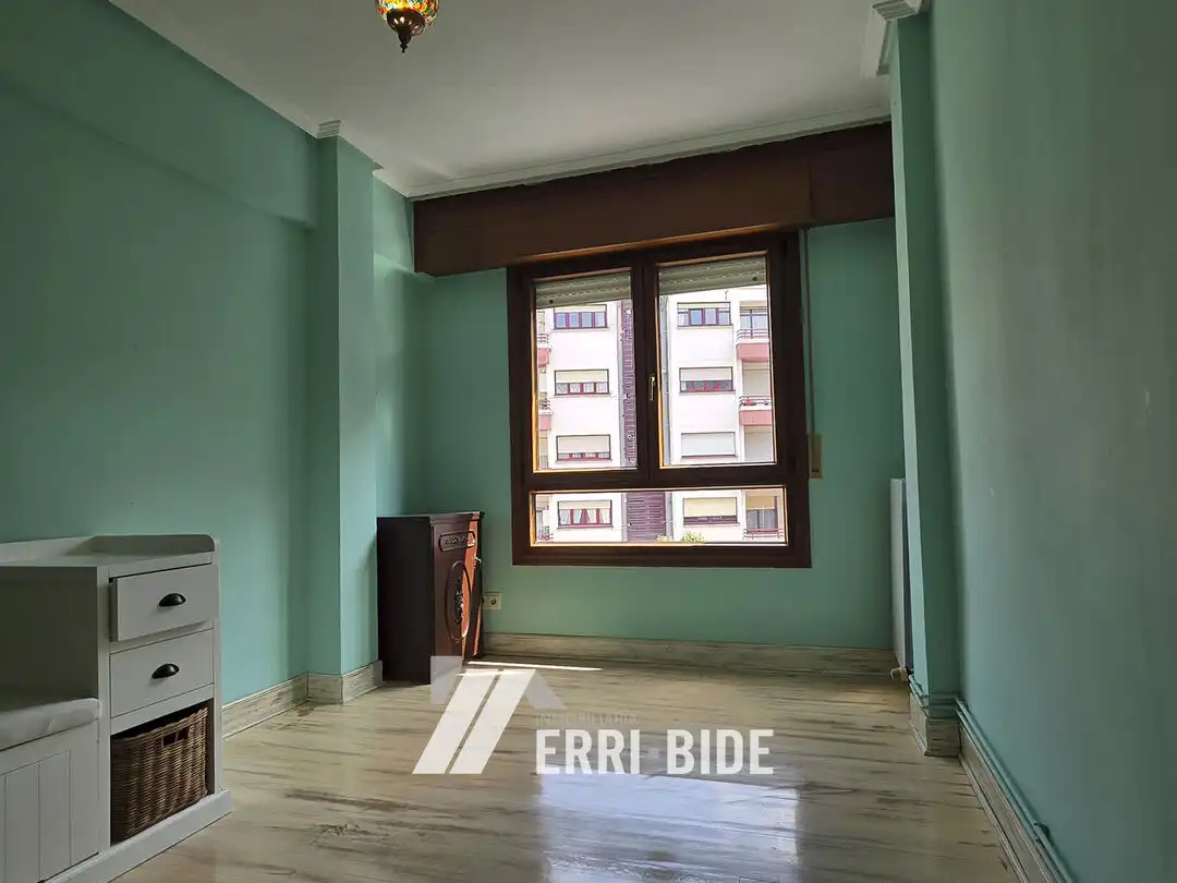 Bedroom of Flat for sale in Zamudio  with Heating and Storage room