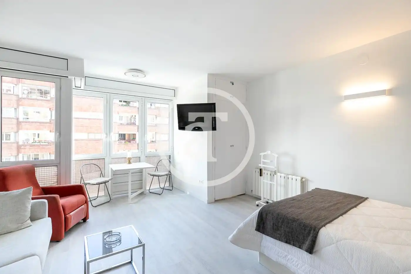 Habitación de Estudio de alquiler en  Barcelona Capital con Aire acondicionado, Calefacción y Amueblado