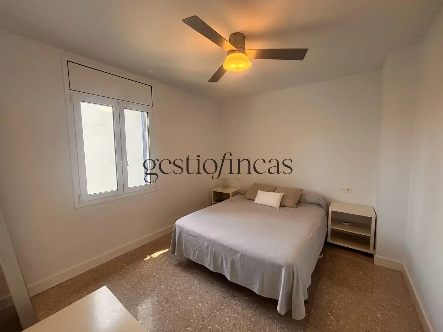 Habitación de Apartamento de alquiler en Cambrils con Aire acondicionado, Calefacción y Terraza