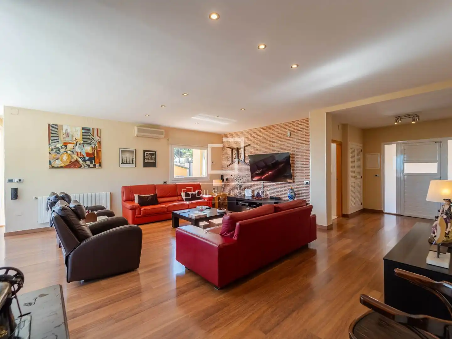 Living room of Houses for sale in Sagunto / Sagunt  with Air Conditioner, Heating and Private garden