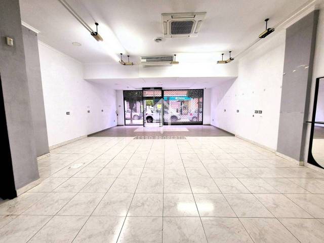 Local comercial en Alquiler en Loja