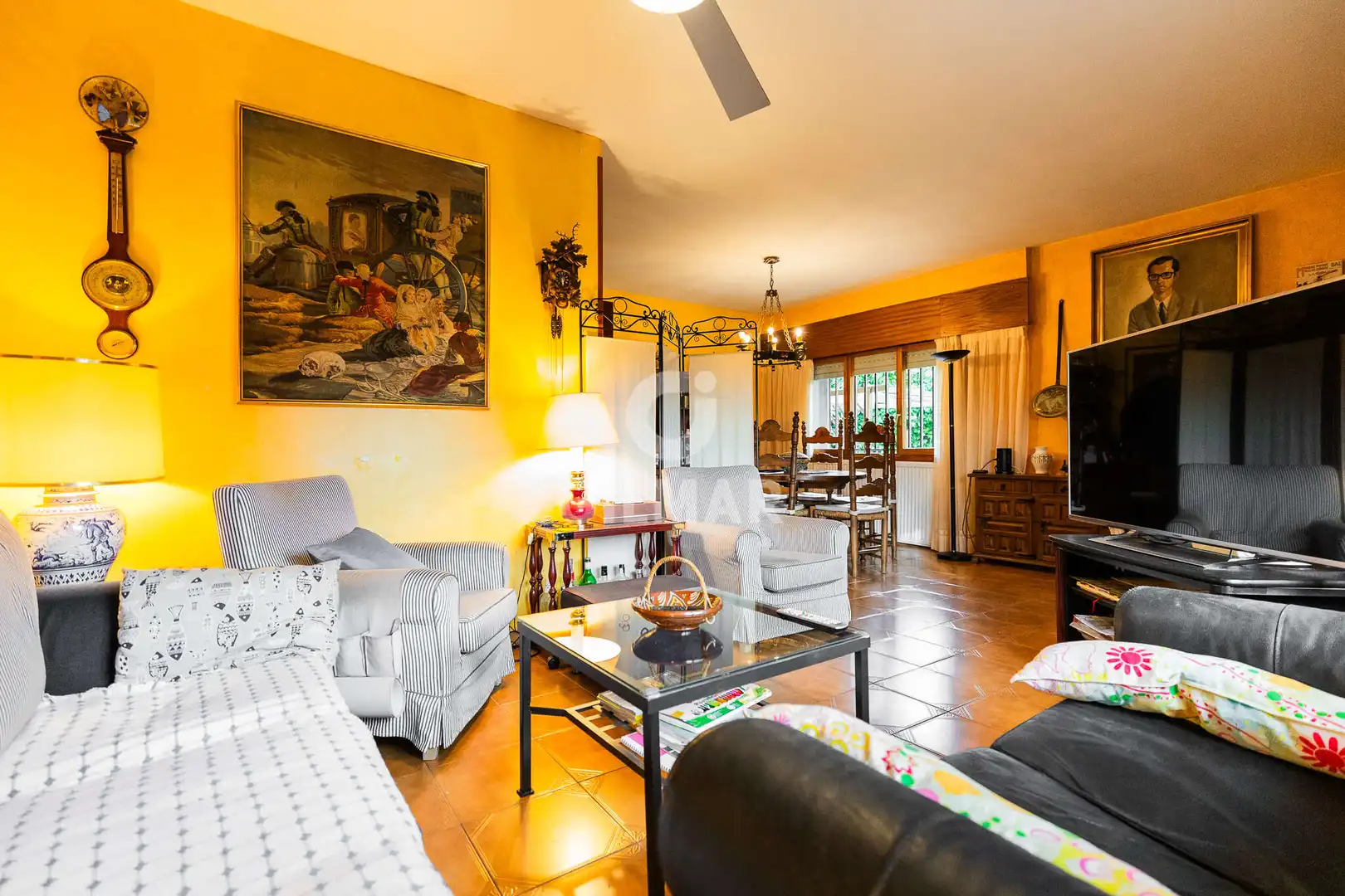 Sala de estar de Casa o chalet en venta en Hoyo de Manzanares con Calefacción, Jardín privado y Piscina