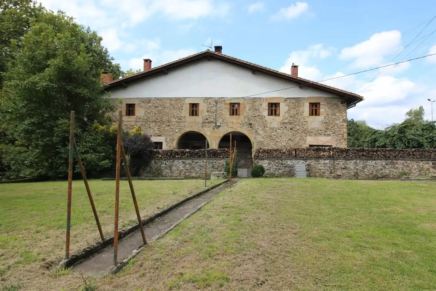 Vista exterior de Finca rústica en venta en Oñati con Calefacción, Jardín privado y Terraza