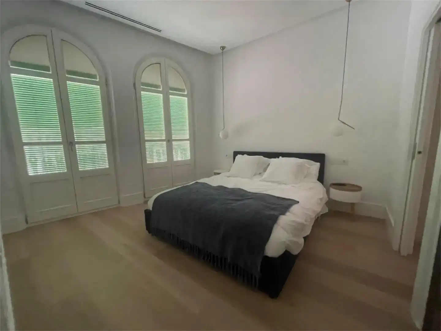 Dormitori de Pis en venda en Ourense Capital  amb Aire condicionat, Parquet i Traster