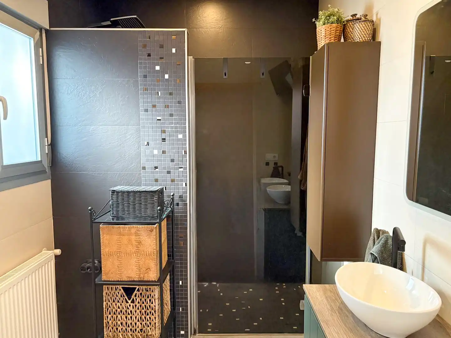 Baño de Piso en venta en Ibi con Aire acondicionado, Calefacción y Amueblado