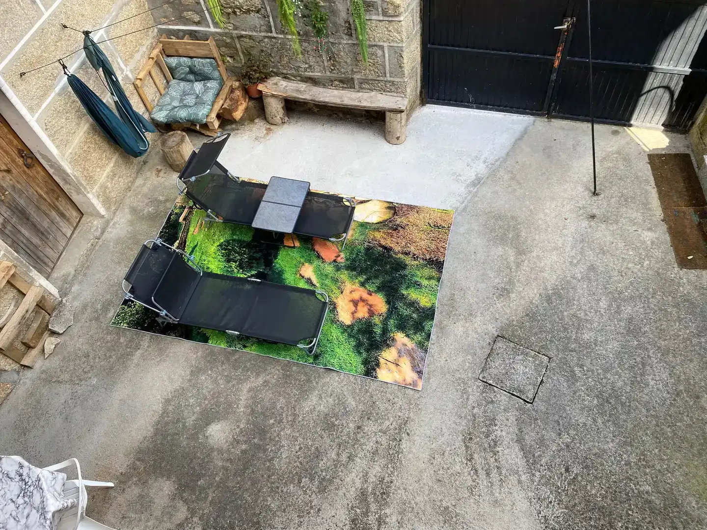 Terrassa de Pis de lloguer en A Merca   amb Jardí privat, Traster i Moblat