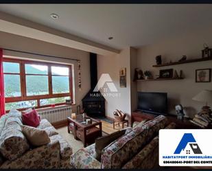 Living room of Duplex for sale in La Coma i la Pedra  with Heating, Parquet flooring and Furnished