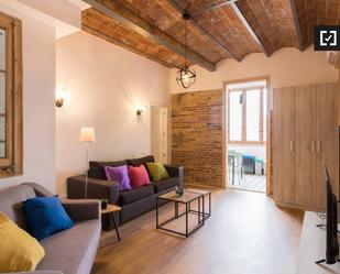 Living room of Flat to rent in  Barcelona Capital  with Air Conditioner, Heating and Furnished