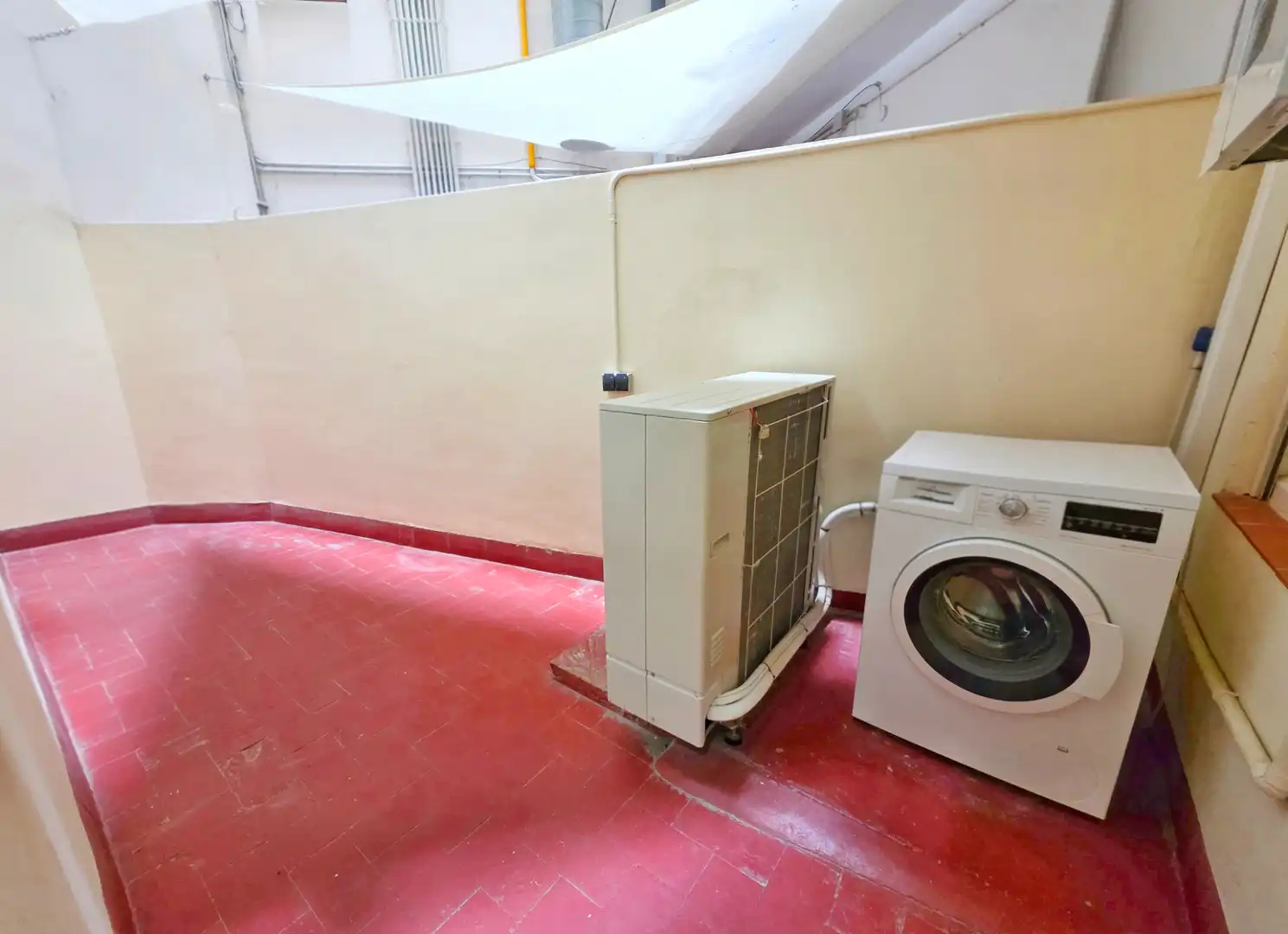 Piso en venta en Barcelona con Aire acondicionado, Calefacción y Parquet