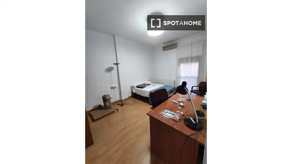 Bedroom of Flat for rent in Murcia  with Air Conditioner, Heating and Furnished