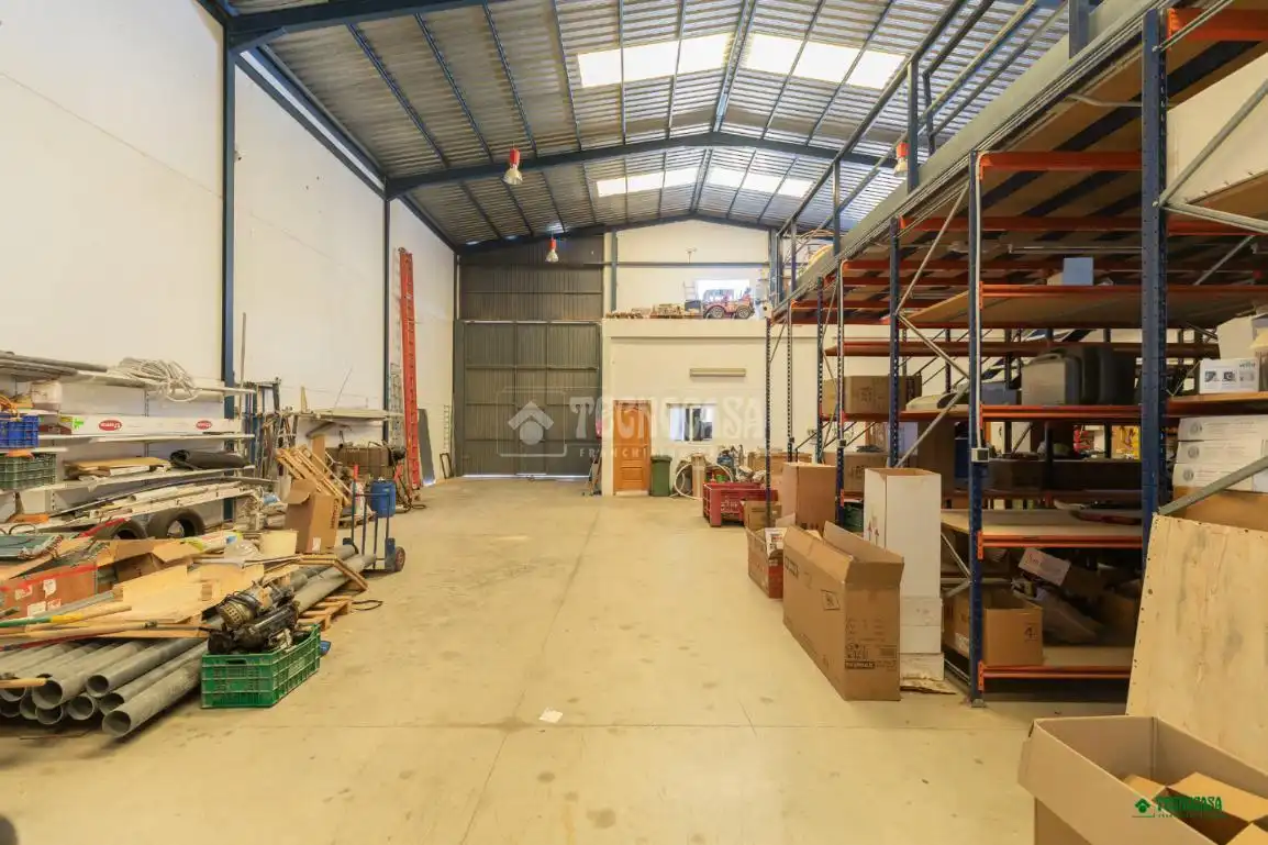 Locale commerciale in vendita a Antas, imagen 6