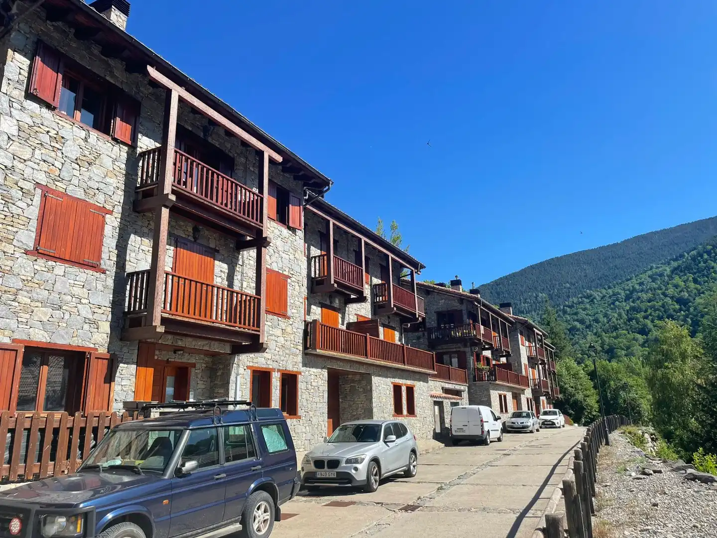 Vista exterior de Dúplex en venta en Setcases con Amueblado
