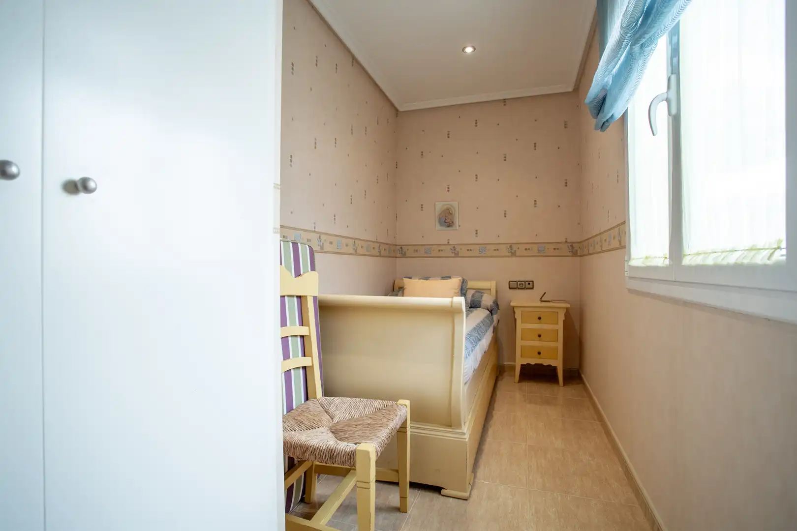 Habitación de Casa adosada en venta en Torredembarra con Aire acondicionado, Calefacción y Jardín privado