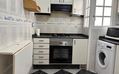 Kitchen of Flat for sale in  Valencia Capital  with Air Conditioner and Balcony