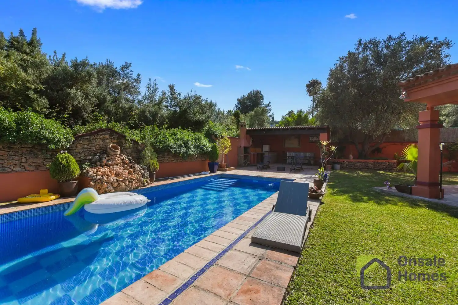 Jardí de Casa o xalet en venda en Marbella amb Aire condicionat, Jardí privat i Terrassa