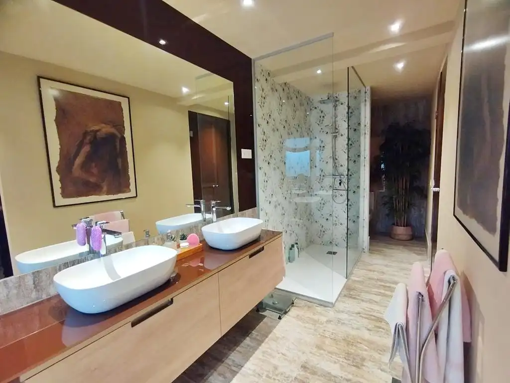 Badezimmer von Wohnung zum Verkauf in Leganés mit Klimaanlage, Heizung und Terrasse