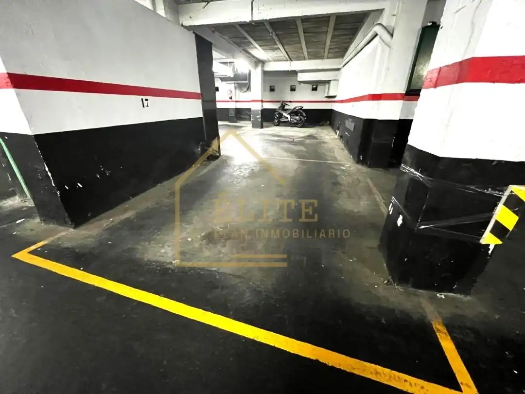Parkplatz von Garage zum Verkauf in Santurtzi 
