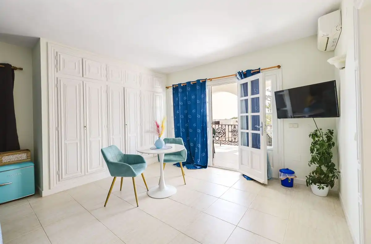 Sala de estar de Casa o chalet en venta en Mijas con Aire acondicionado, Calefacción y Jardín privado