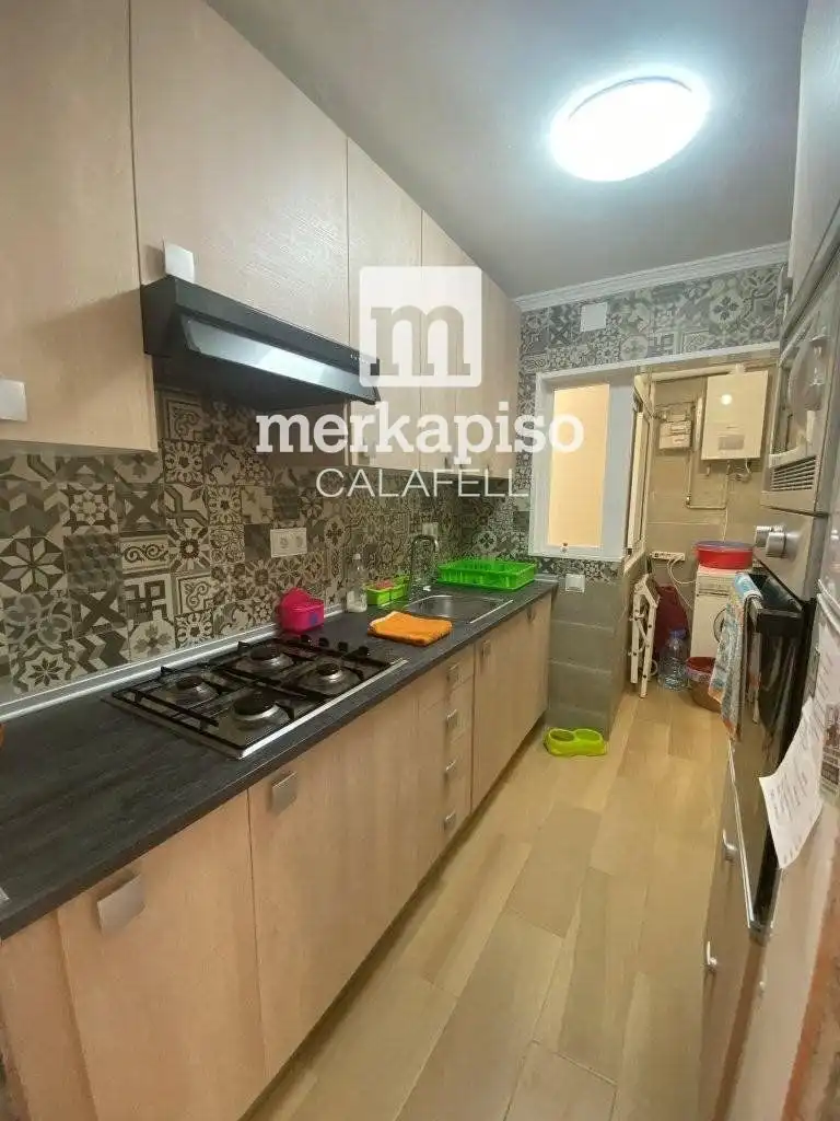 Cocina de Piso en venta en Calafell con Calefacción, Terraza y Trastero