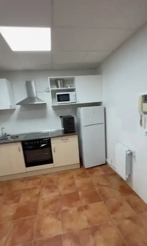 Cocina de Casa adosada en venta en Alonsotegi con Calefacción, Jardín privado y Trastero