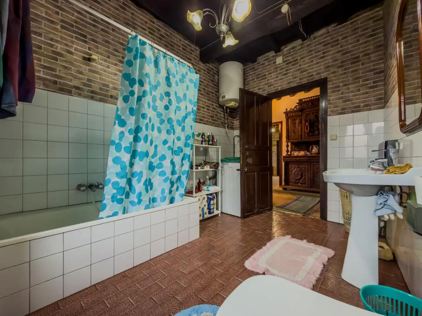 Bany de Casa o xalet en venda en Alfoz de Lloredo amb Jardí privat, Terrassa i Balcó