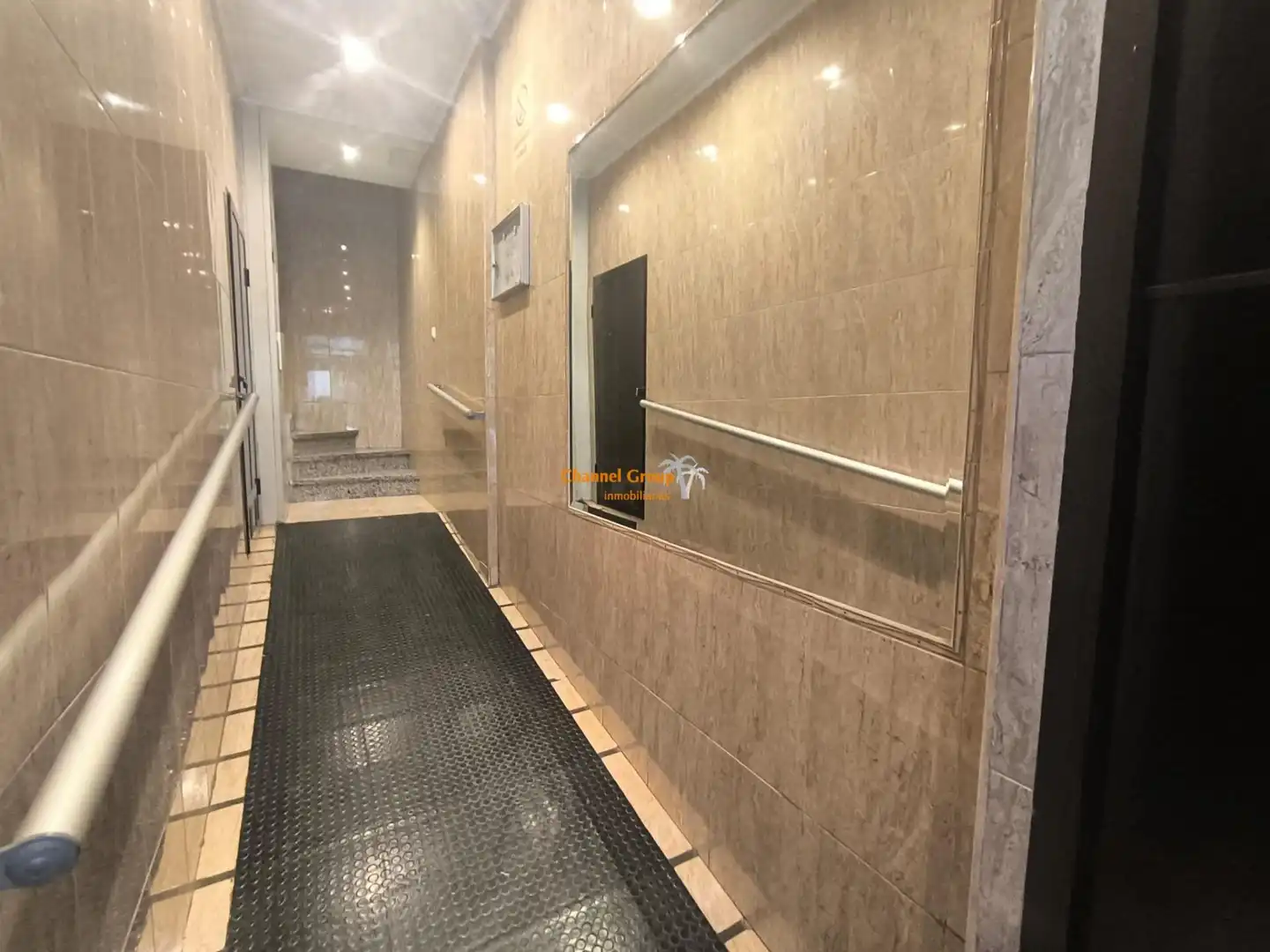 Apartamento de alquiler en Elche / Elx con Aire acondicionado, Amueblado y Balcón
