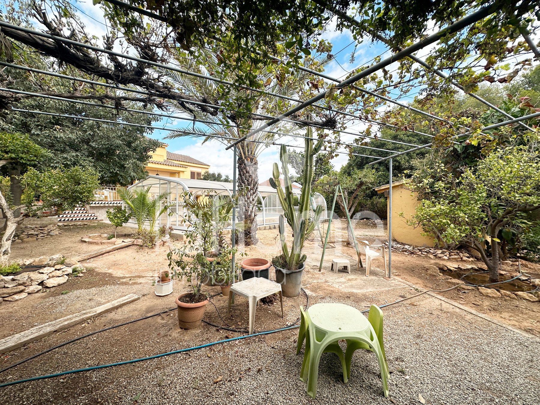 Garden of House or chalet for sale in Paterna  with Air Conditioner, Heating and Private garden