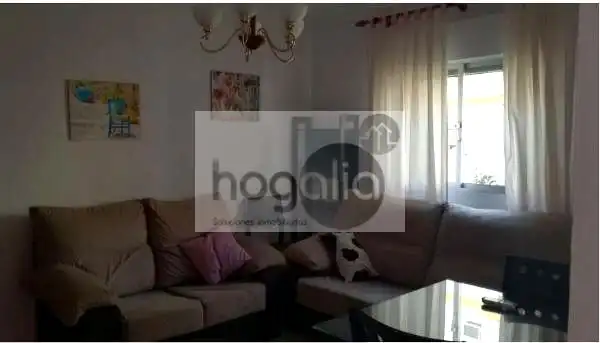 Piso de alquiler en El Plantinar – Avda. La Paz - El Juncal