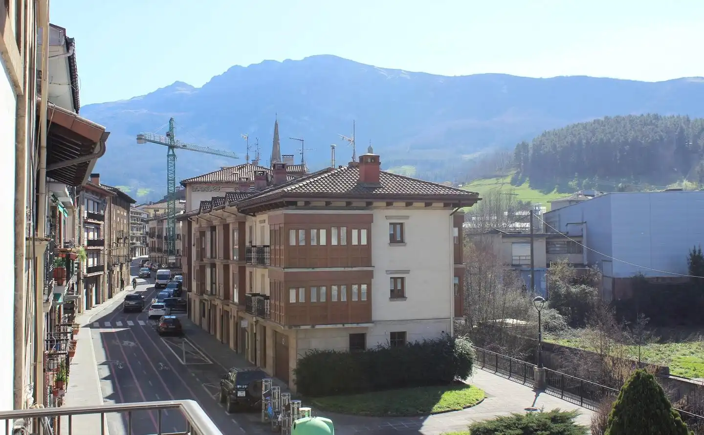 Vista exterior de Piso en venta en Oñati con Calefacción, Trastero y Balcón