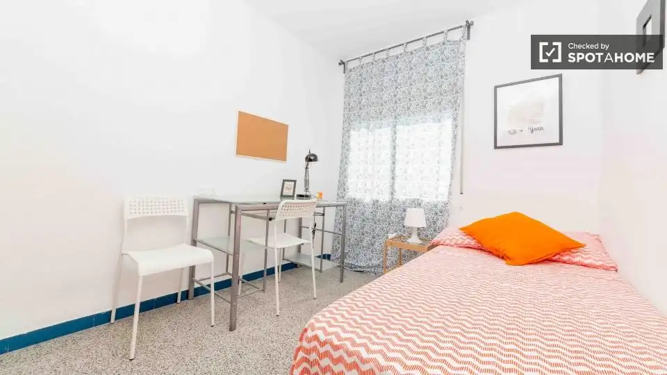 Habitación en Ciutat Universitària