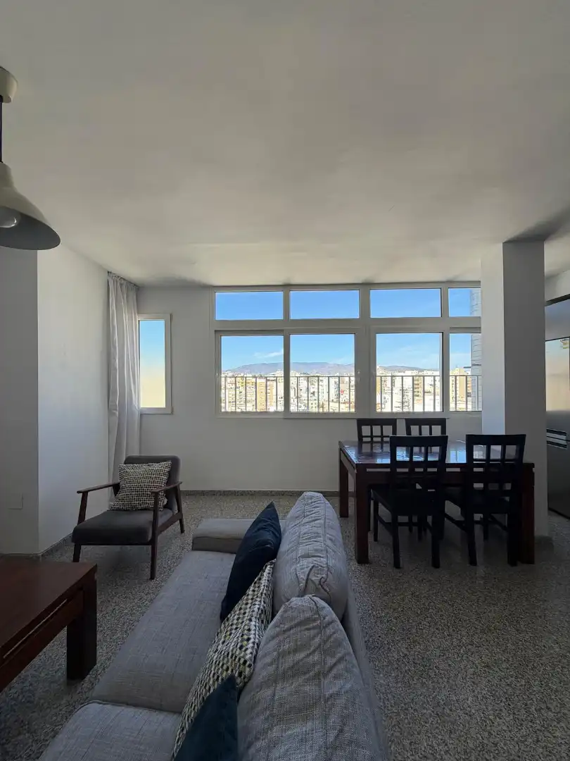 Flat for rent in Parque de Nicolás Salmerón, 11, Centro
