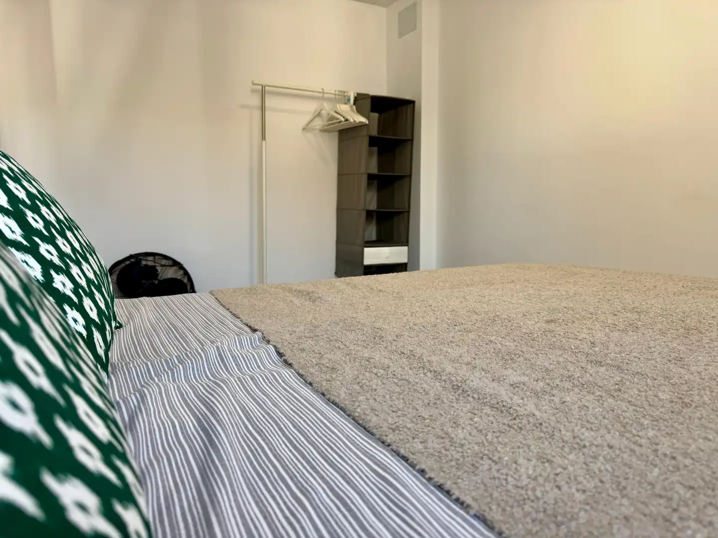 Habitación de Piso de alquiler en Sagunto / Sagunt con Aire acondicionado, Amueblado y Horno