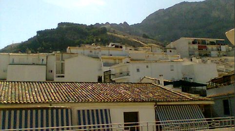 Foto 2 de Piso en venta en Cazorla, Jaén