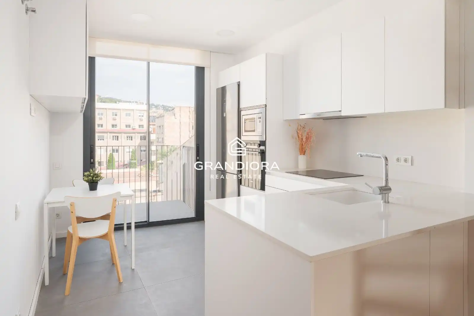 Penthouse mit Pool zum Verkauf in Calle de les Carolines 25, imagen 13