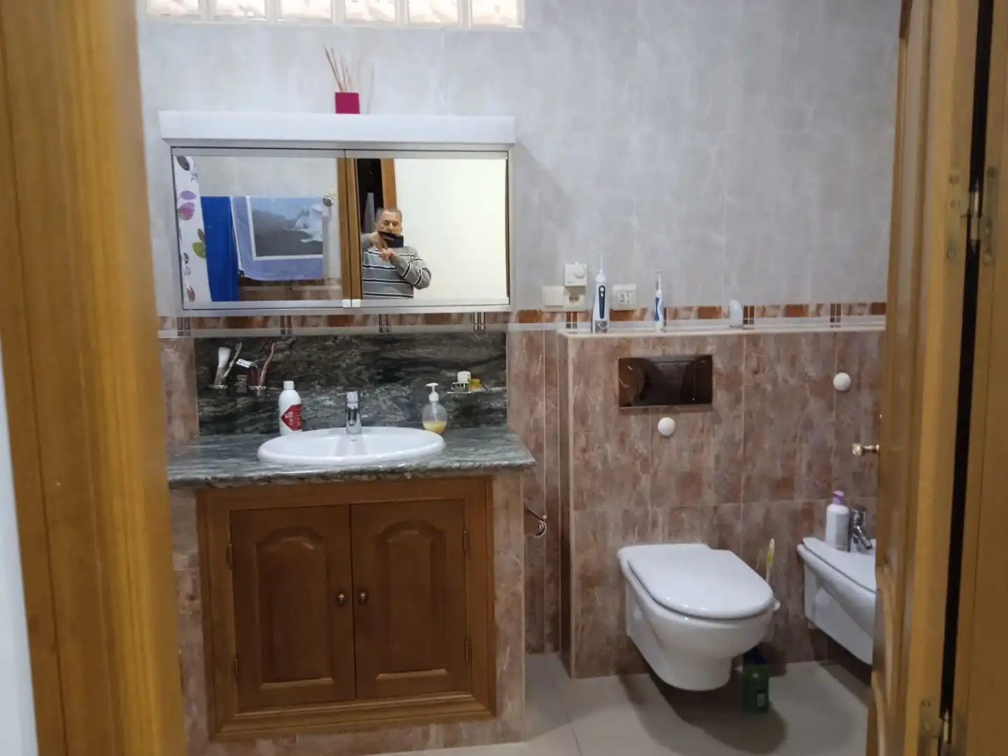 Baño de Casa o chalet en venta en Cuevas del Becerro con Aire acondicionado, Calefacción y Jardín privado