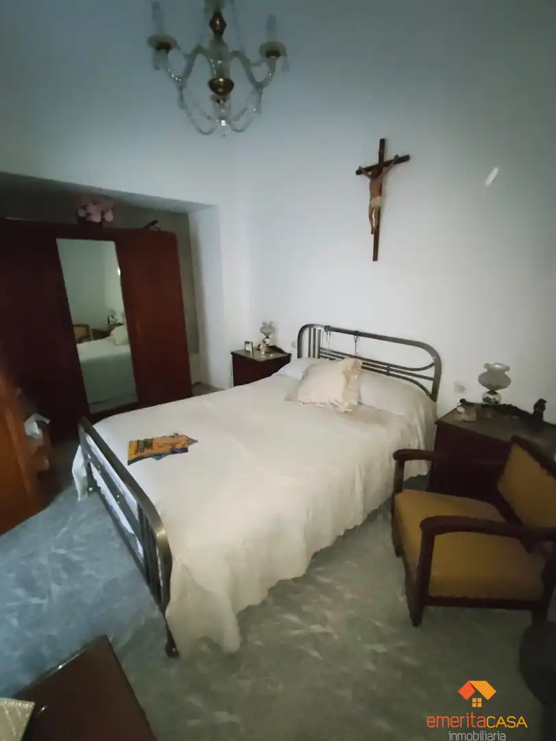 Dormitori de Casa o xalet en venda en Almendralejo